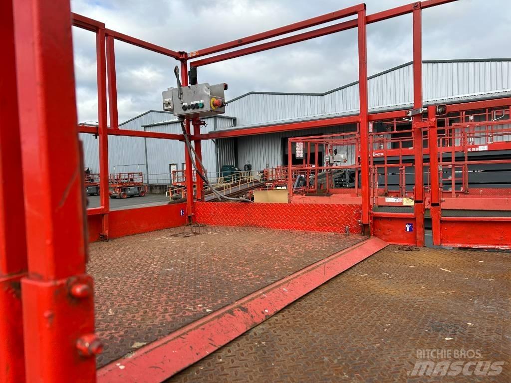 SkyJack SJ 8841 RT Škarjaste dvižne ploščadi