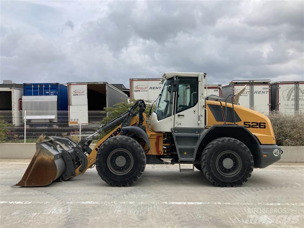 Liebherr L 526 Kolesni nakladalci