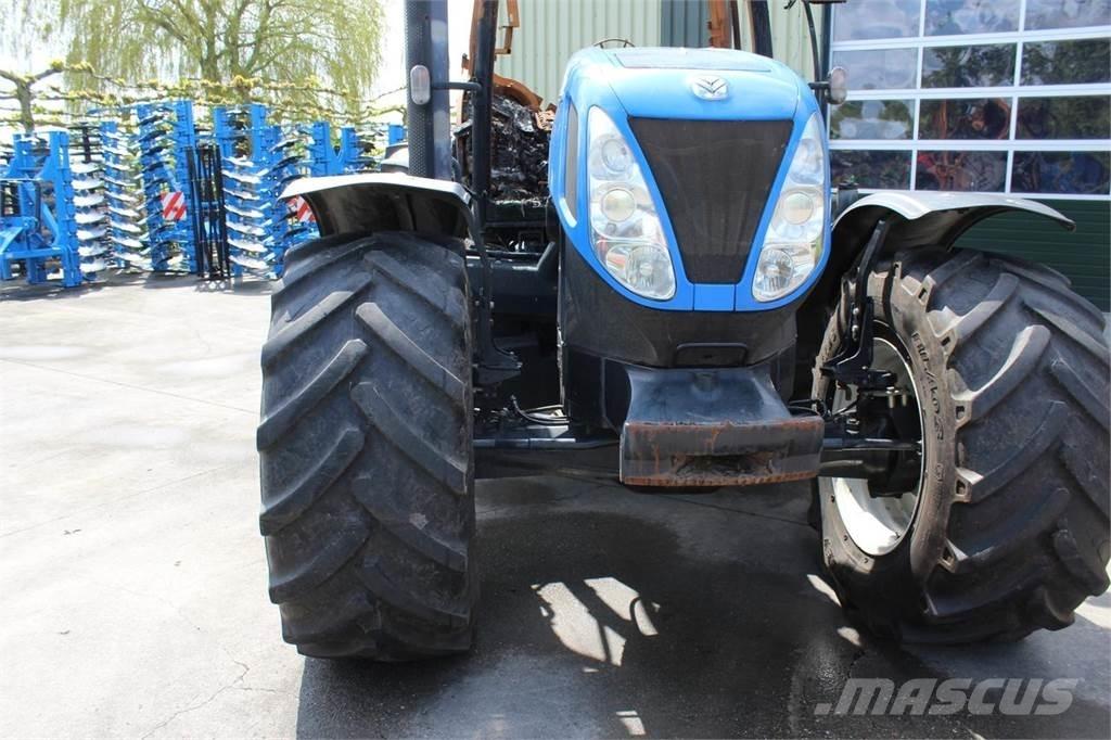 New Holland T7030 Traktorji