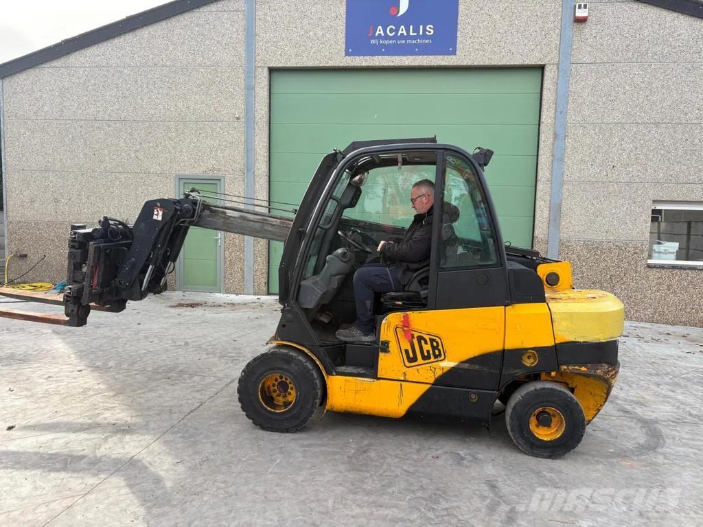 JCB TLT 35D TCR Kmetijski teleskopski nakladalci