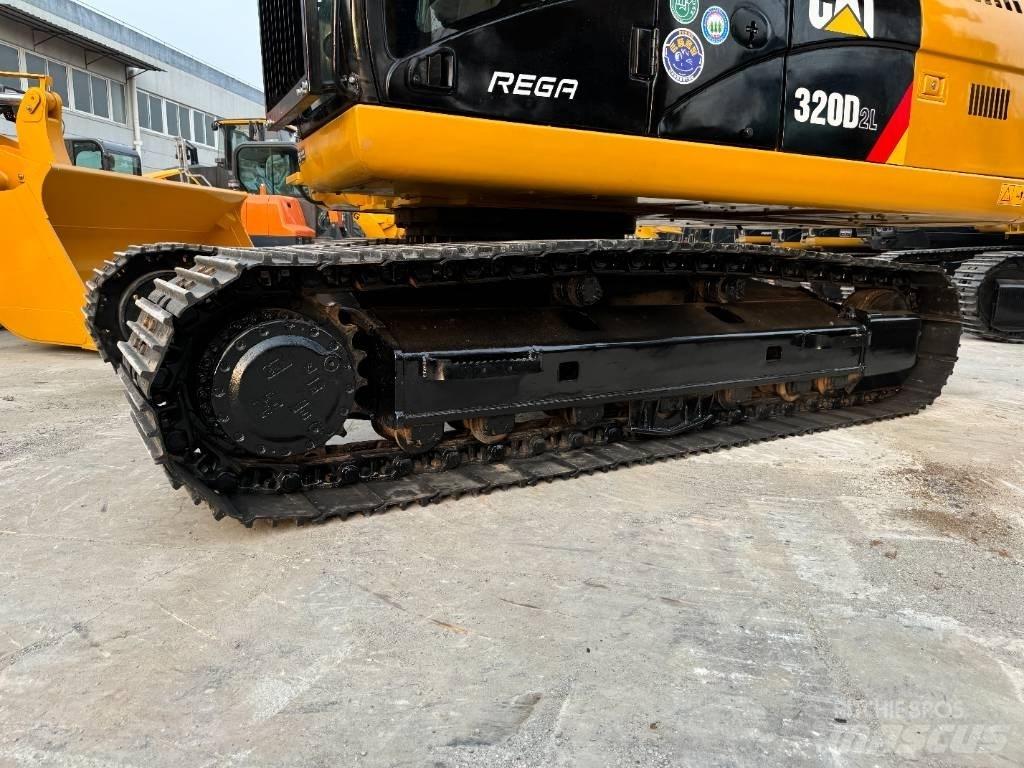 CAT 320D2 Midi bagri 7t – 12t