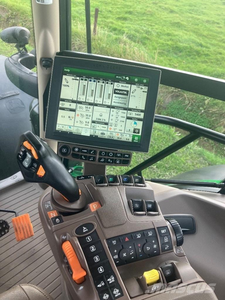 John Deere 6155 R Traktorji
