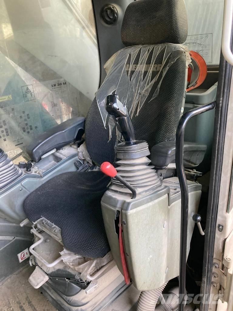 Liebherr LH 30 M Bagri za prekladanje primarnih/sekundarnih surovin