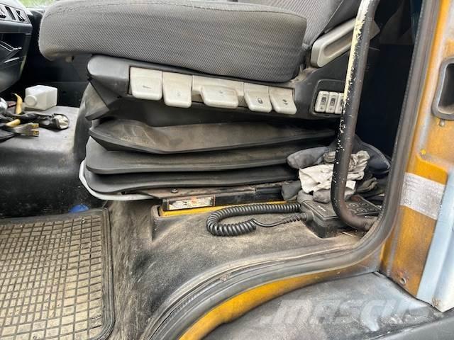 Komatsu PC26MR-3 Mini bagri <7t