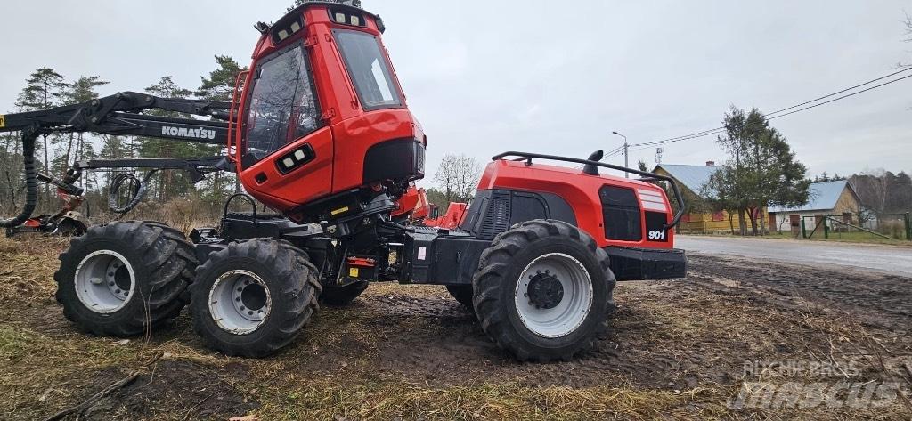 Komatsu 901 Harvesterji