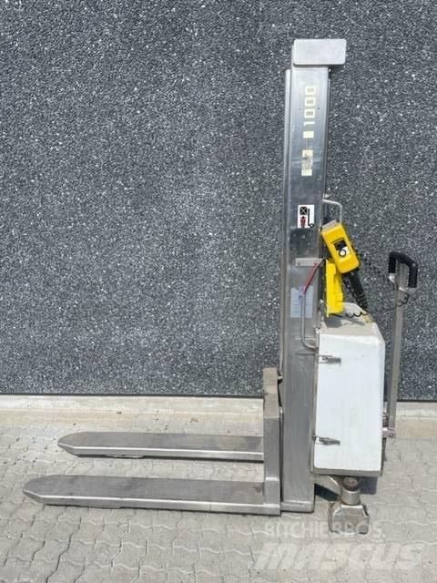 NH SB1000 Ročni električni viličar