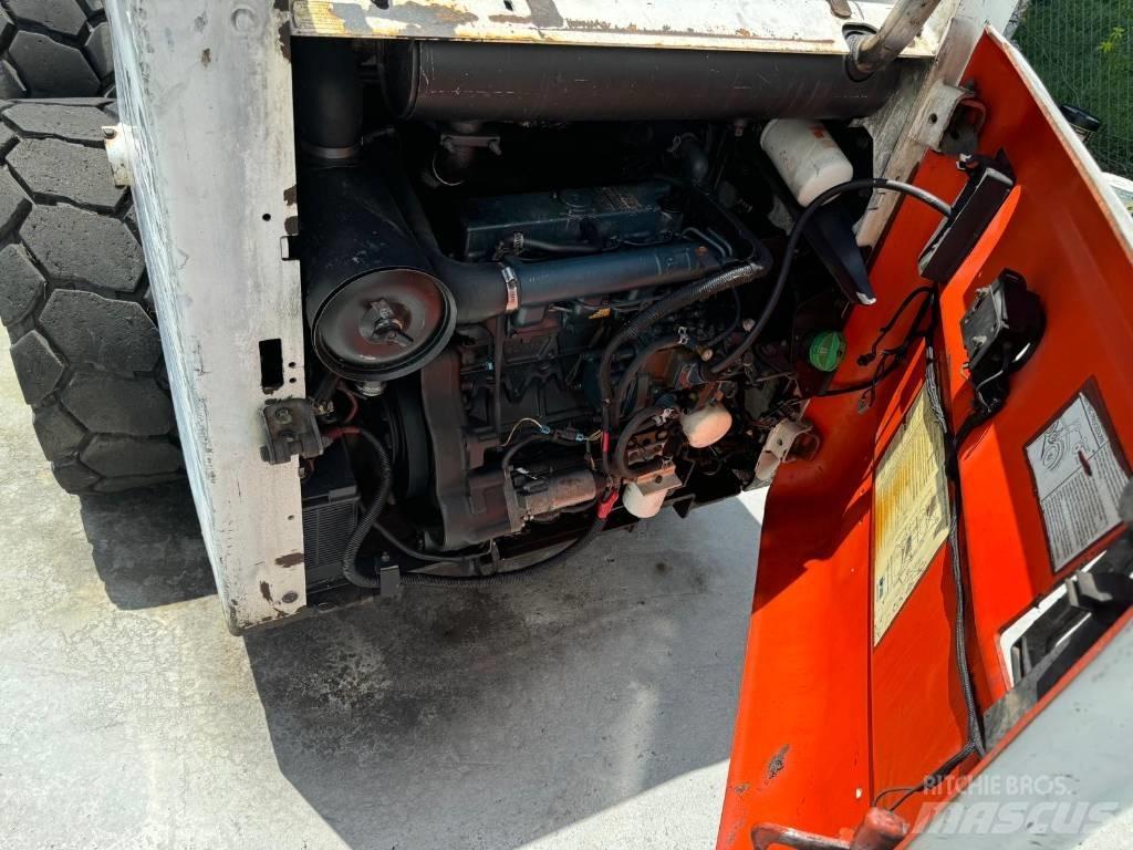 Bobcat S 150 Skid steer mini nakladalci