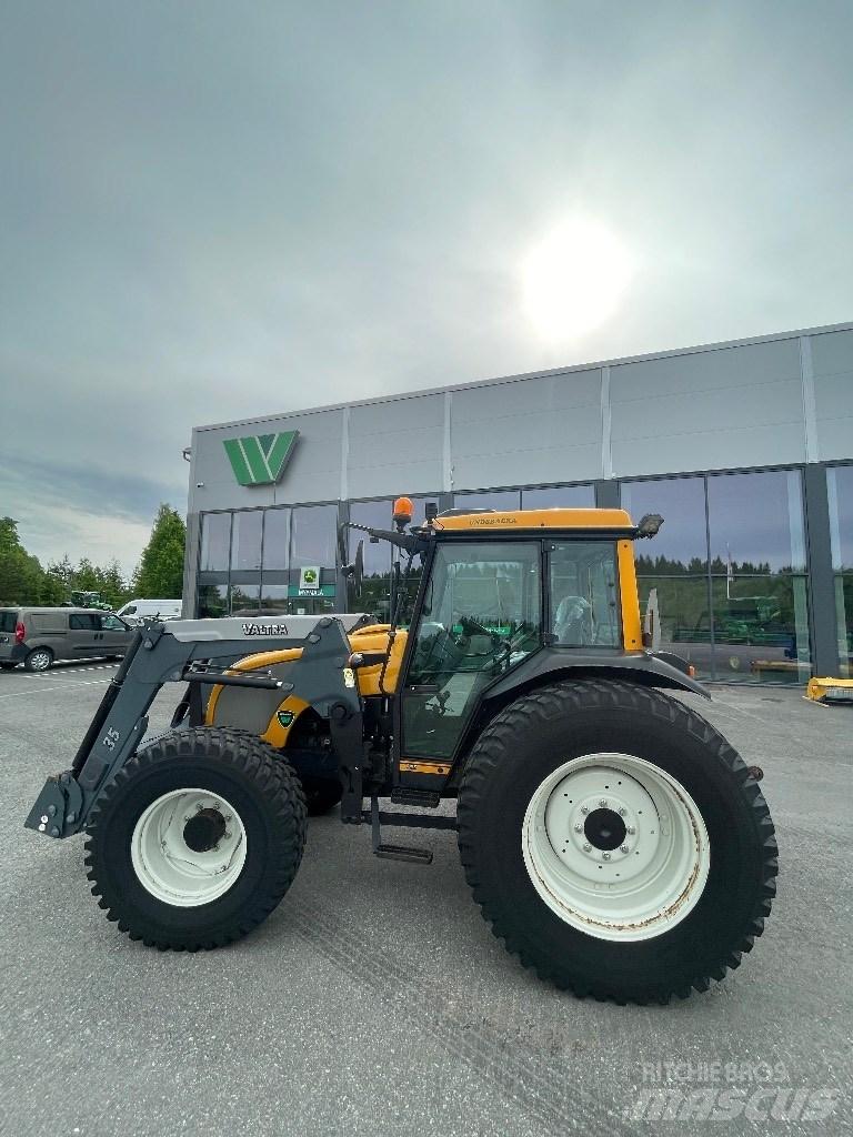 Valtra A95 Traktorji