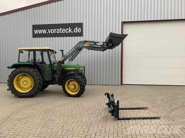 John Deere 2450 Traktorji