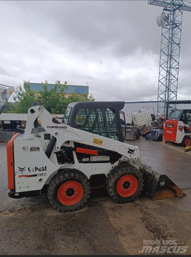 Bobcat S 530 Skid steer mini nakladalci