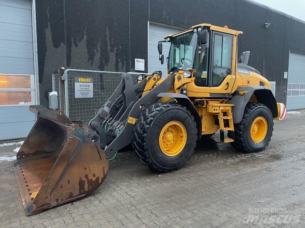 Volvo L60H Kolesni nakladalci