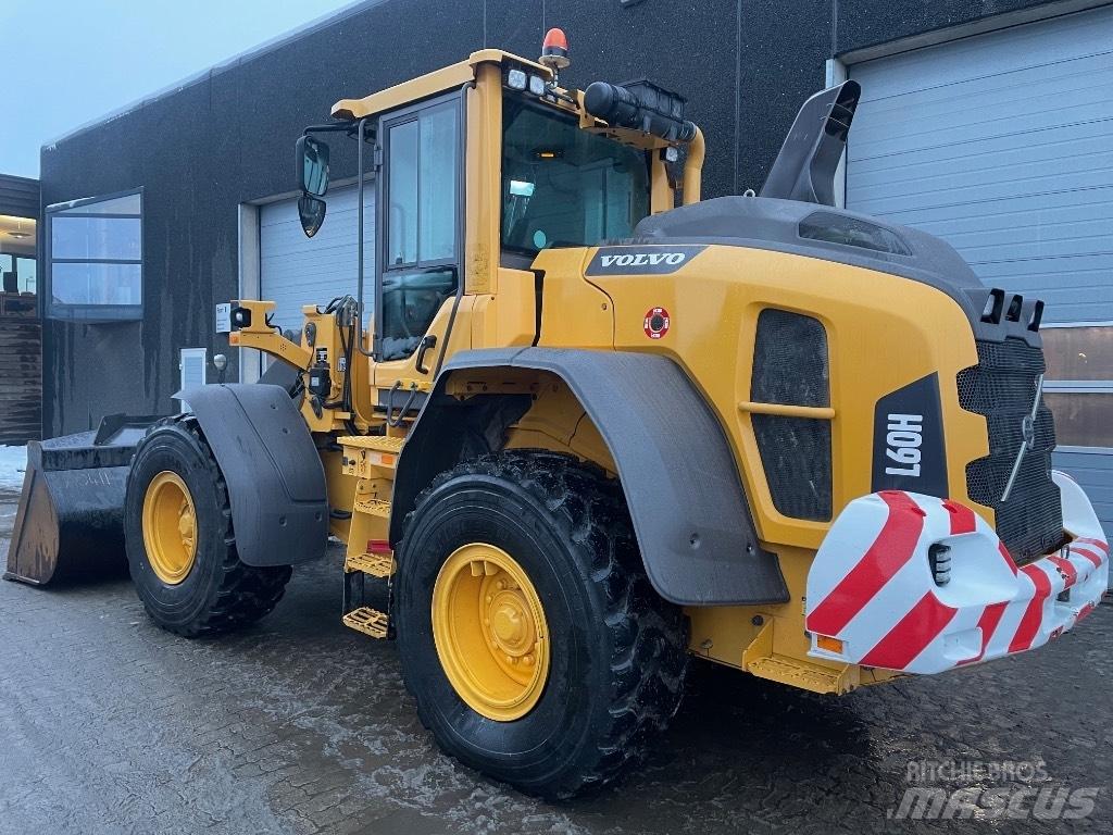 Volvo L60H Kolesni nakladalci