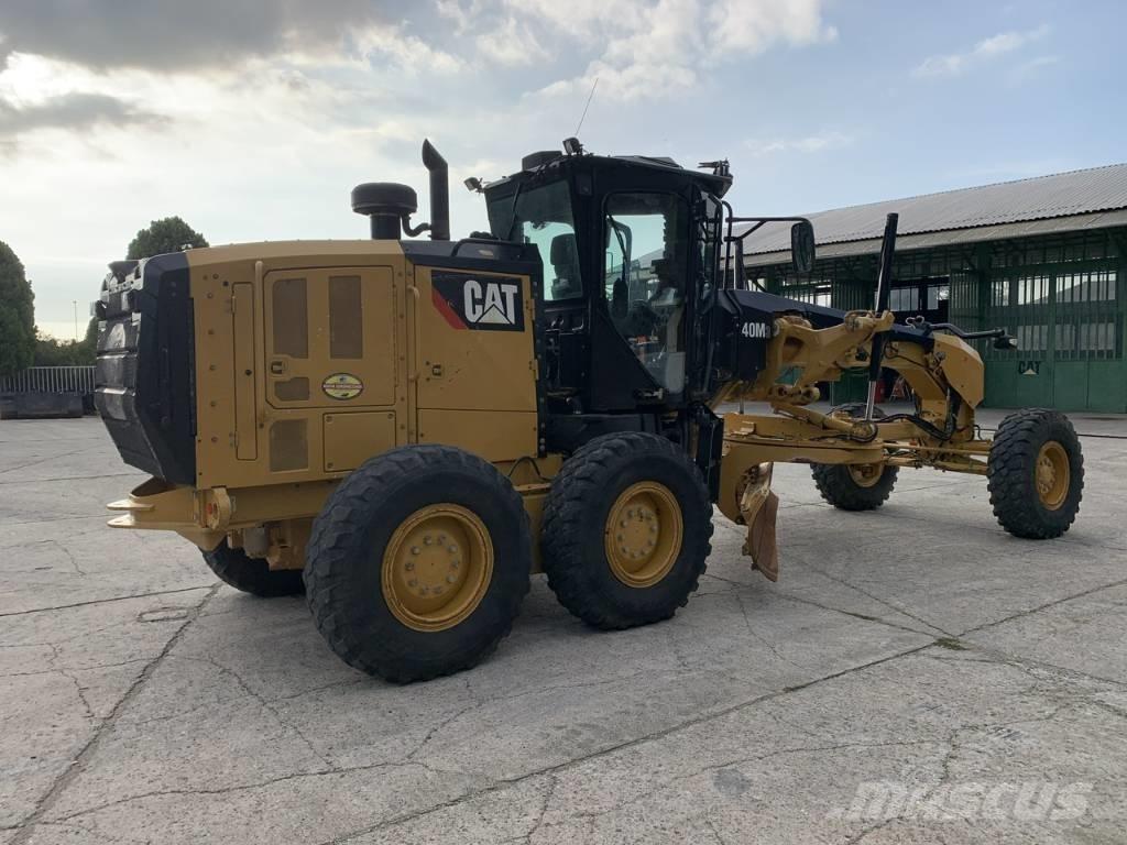 CAT 140 M 3 Grederji