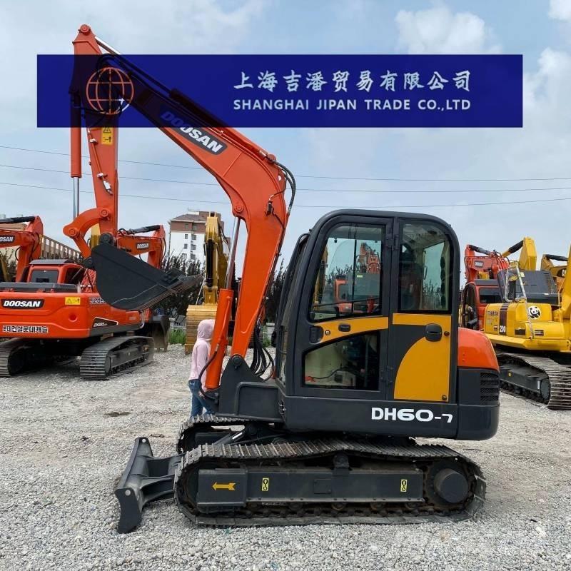 Doosan DH 60 Bagri goseničarji
