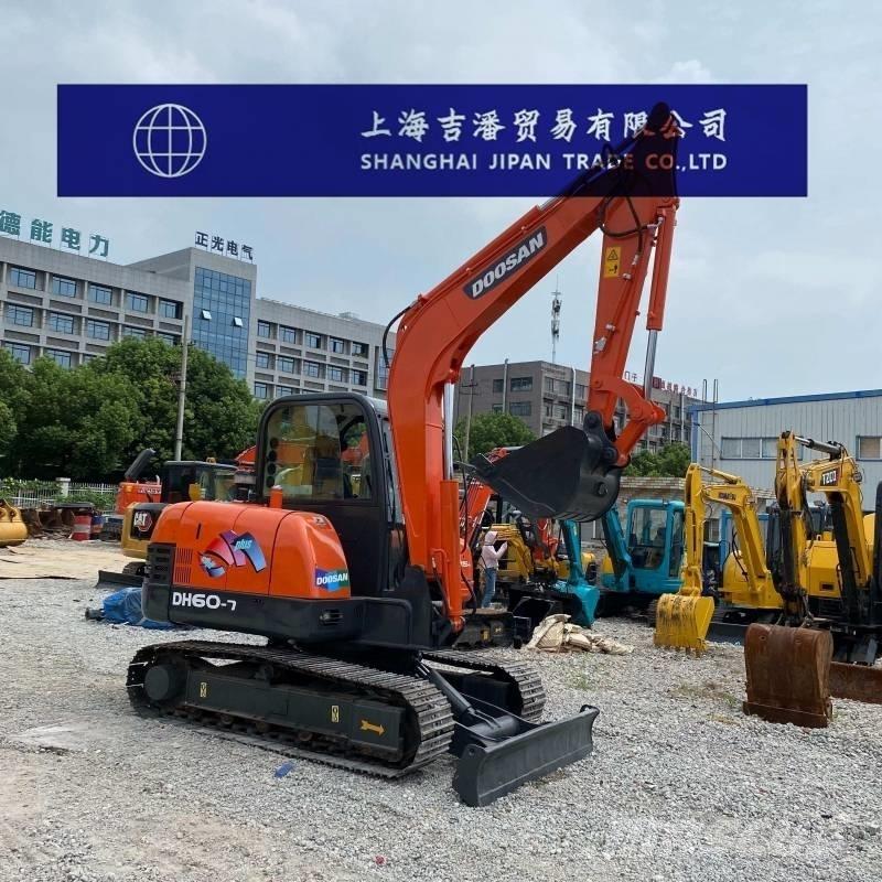 Doosan DH 60 Bagri goseničarji