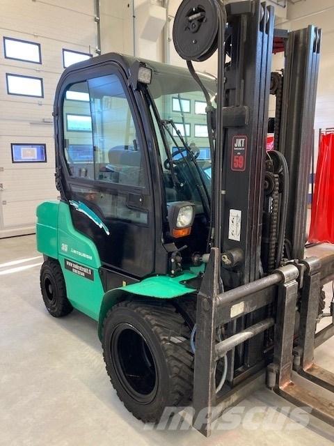 Mitsubishi FD35N Dizelski viličarji