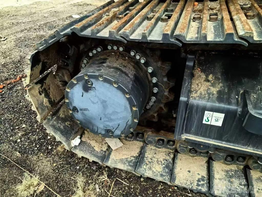 Doosan DX215 Bagri goseničarji