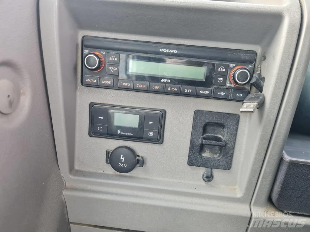 Volvo EC 300 EL Bagri goseničarji