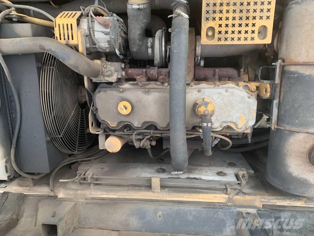 CAT M 325 C L MH Bagri za prekladanje primarnih/sekundarnih surovin