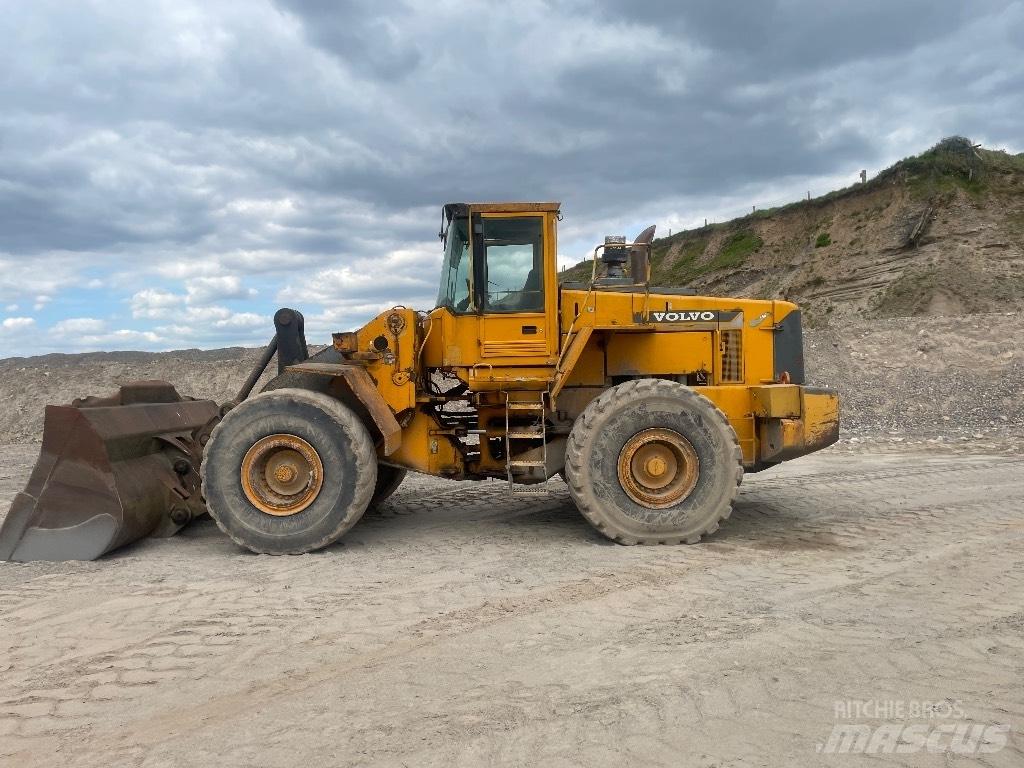 Volvo L 180 C Kolesni nakladalci