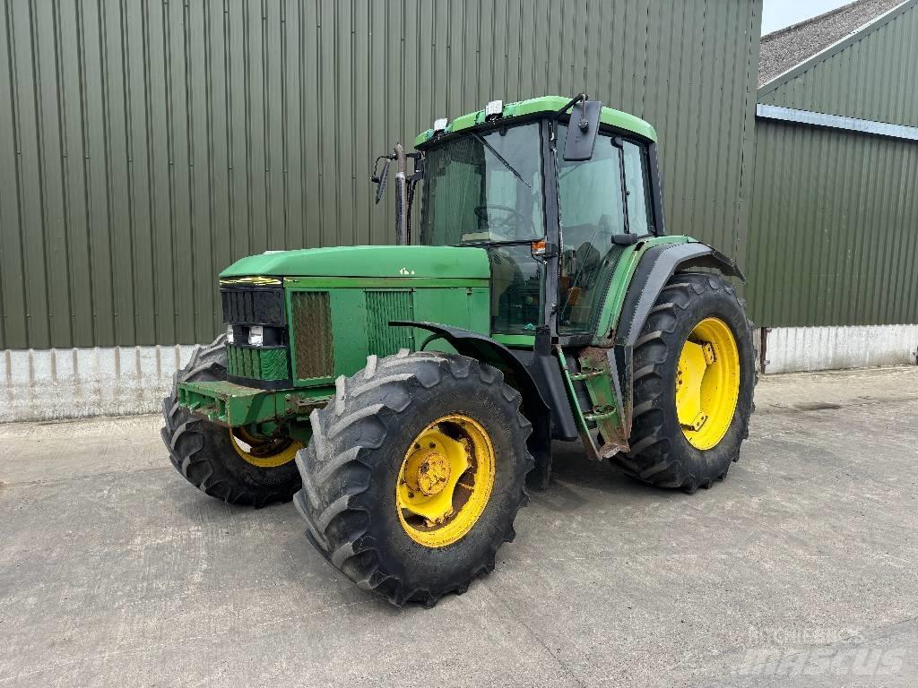 John Deere 6800 Traktorji