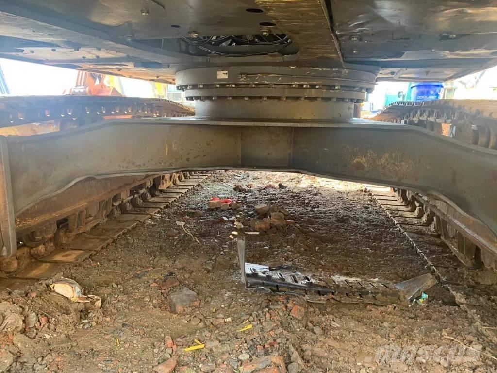 Volvo EC 210 Bagri goseničarji