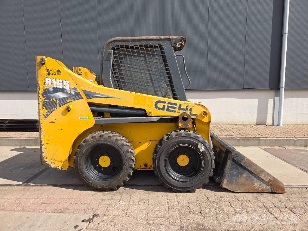 Gehl R 165 Skid steer mini nakladalci