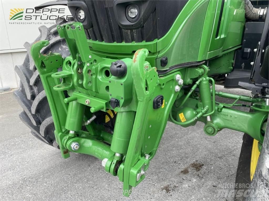 John Deere 6230R Traktorji