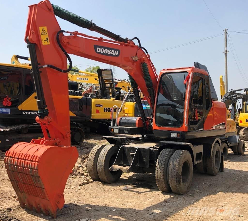 Doosan DX150W Bagri na kolesih