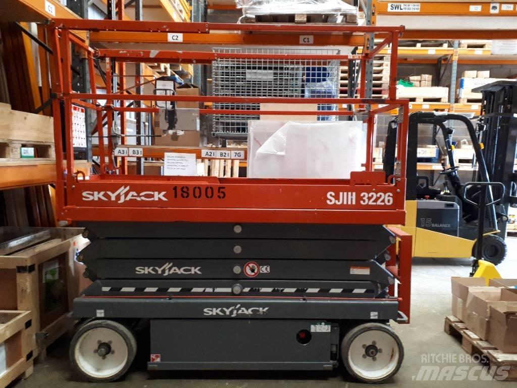 SkyJack SJ 3226 Škarjaste dvižne ploščadi