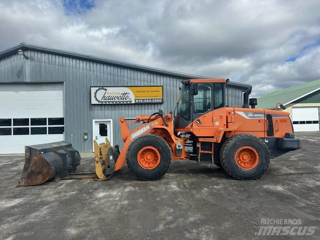 Doosan DL220-5 Kolesni nakladalci