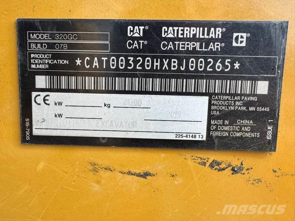 CAT 320GC Bagri goseničarji