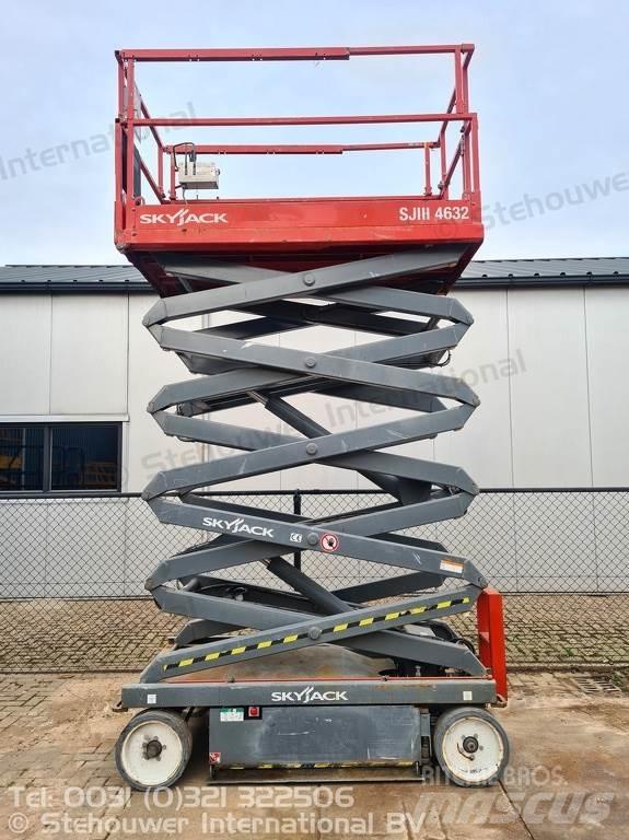 SkyJack SJ4632 Škarjaste dvižne ploščadi