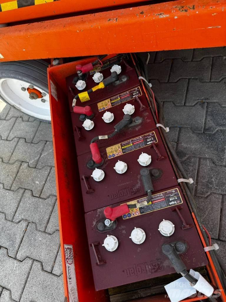 SkyJack SJIII 4632 Škarjaste dvižne ploščadi