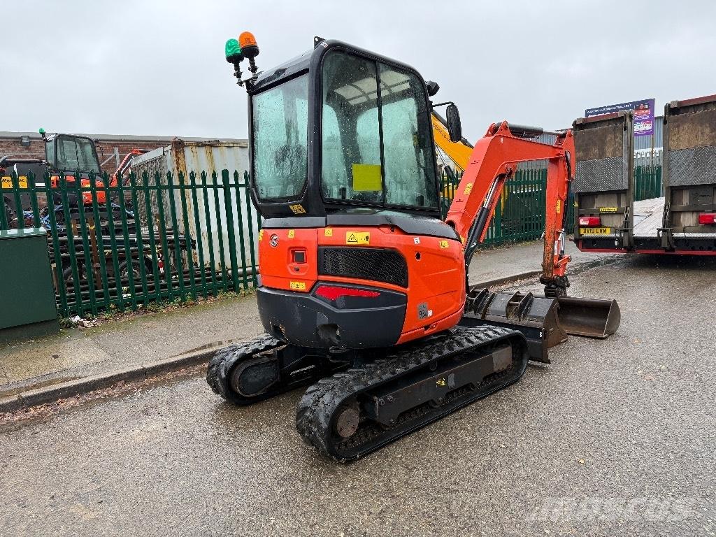 Kubota U 27-4 Mini bagri <7t