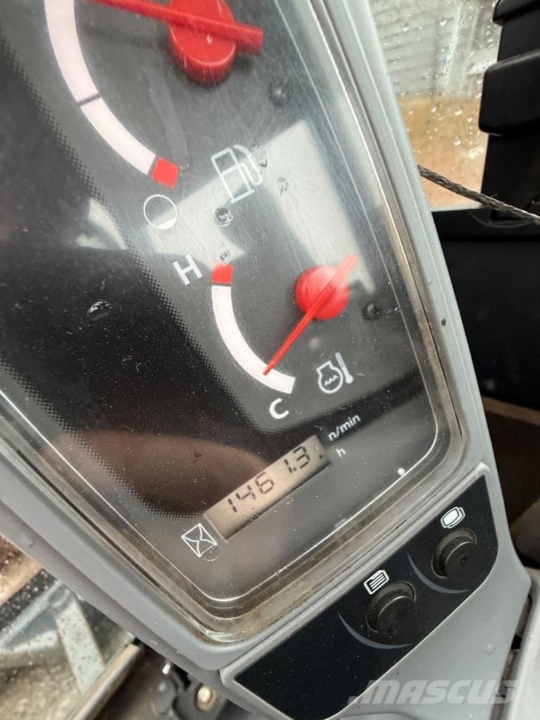 Kubota U 27-4 Mini bagri <7t