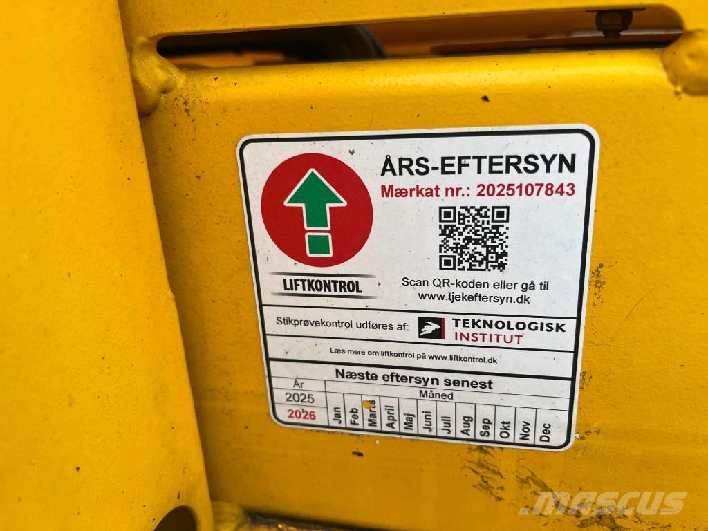 Omme 1830EXB Vlečne dvižne ploščadi