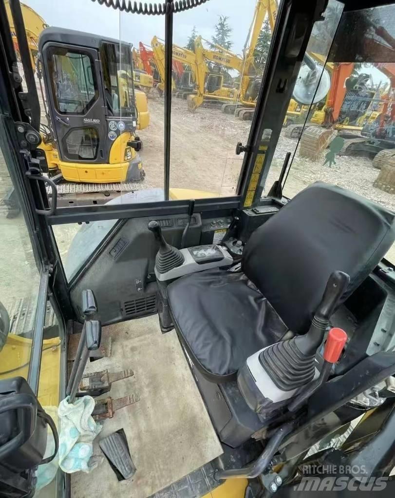 Komatsu PC 55 Mini bagri <7t