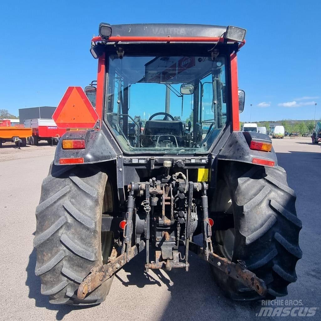 Valtra Valmet 900 Traktorji