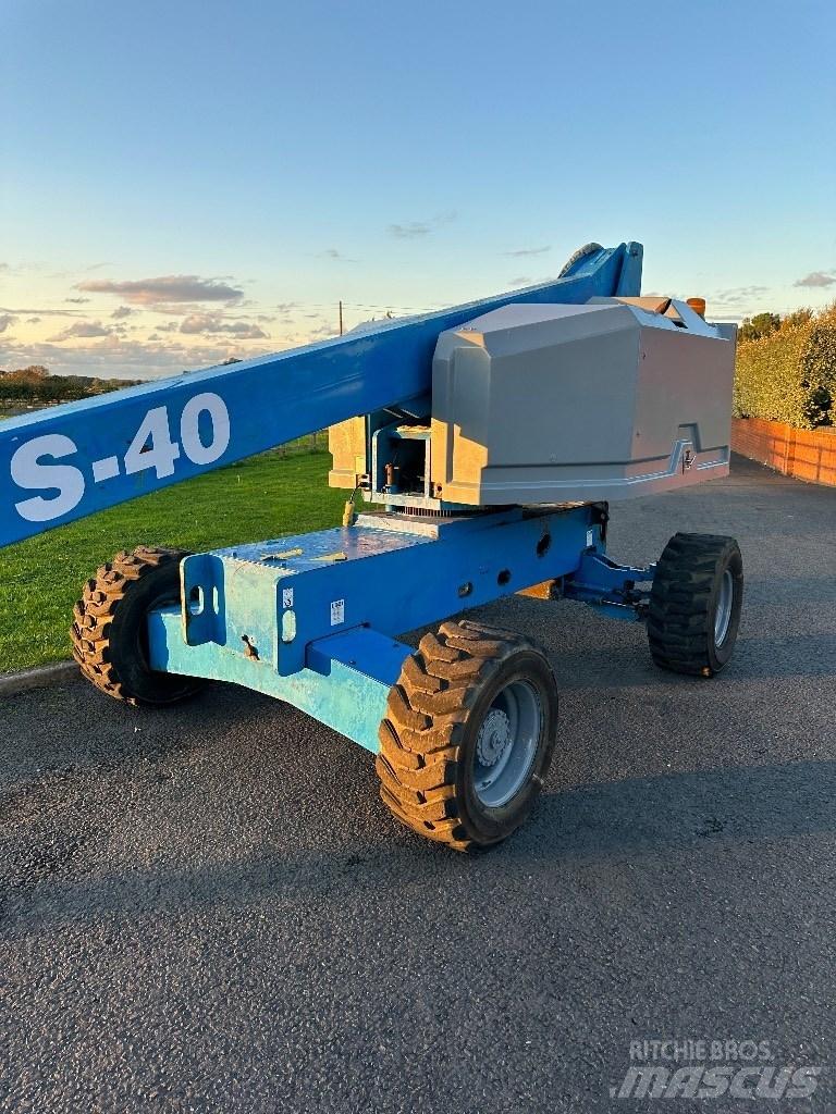 Genie S 40 Teleskopske dvižne ploščadi