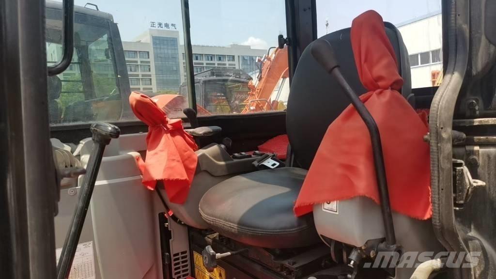 CAT 305 C CR Mini bagri <7t