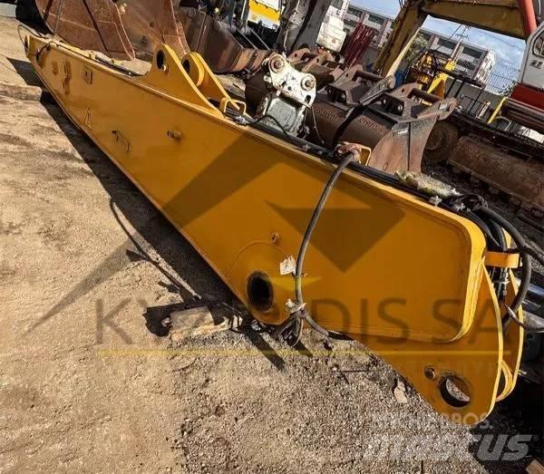 Liebherr R936 3.90m Boom in dipper roke