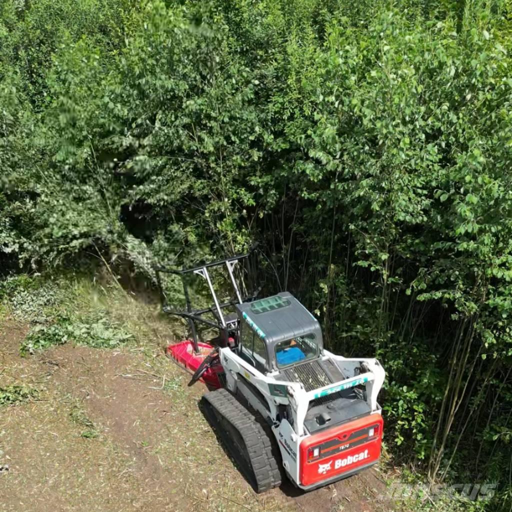 Bobcat T 770 Nakladalci goseničarji