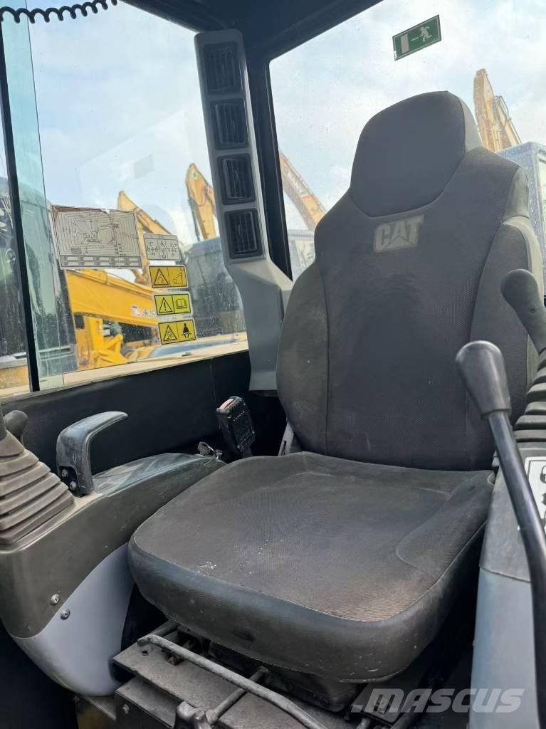 CAT 306e2 Mini bagri <7t