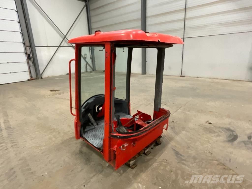 Volvo L 30 B Kabine in notranjost