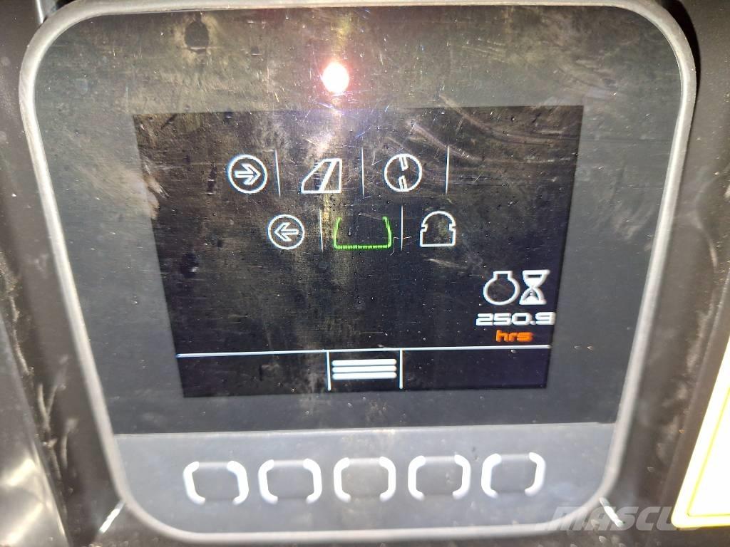 Forst ST6D Drobilci lesa