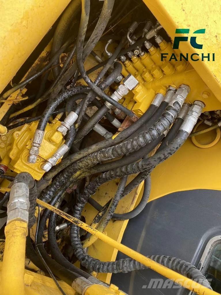 Komatsu PC 120 Bagri goseničarji