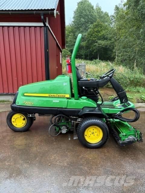 John Deere 7200 A Kosilnice za zunanji prostor