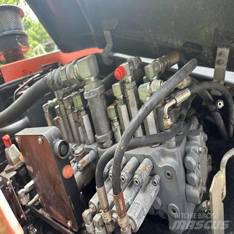 Kubota 183-3 Bagri goseničarji