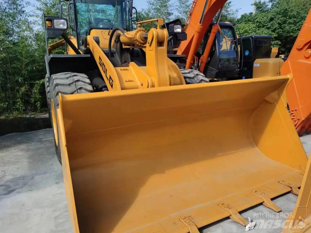 SDLG 956L Kolesni nakladalci